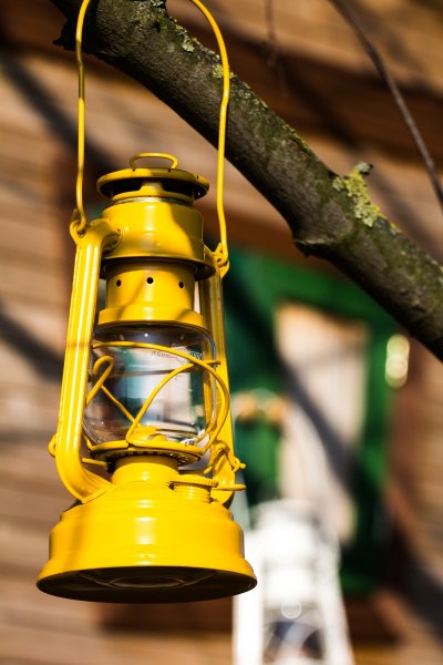 Feuerhand 276 Signaling Yellow