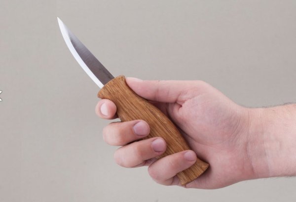 BeaverCraft Sløydkniv med håndtak av eik C4