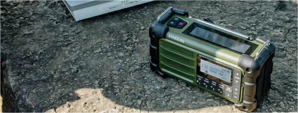 Sangean MMR99 Green | Solceller | Powerbank 2600 mAh | Nødradio